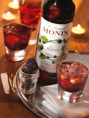 MONIN Blackberry syrup ambiant