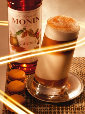 MONIN Caramel syrup label