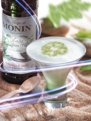 MONIN Matcha Green Tea syrup ambiant