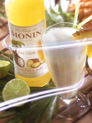 MONIN Pina-Colada syrup ambiant