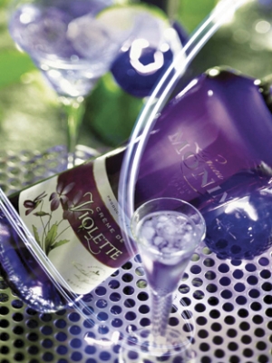 MONIN Violet liqueur ambiant